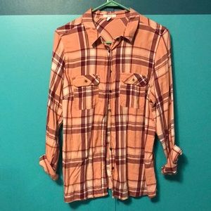 Long-sleeve button down plaid shirt